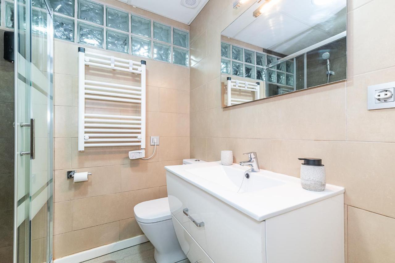 Moderno Apartamento Centro Granada Dış mekan fotoğraf