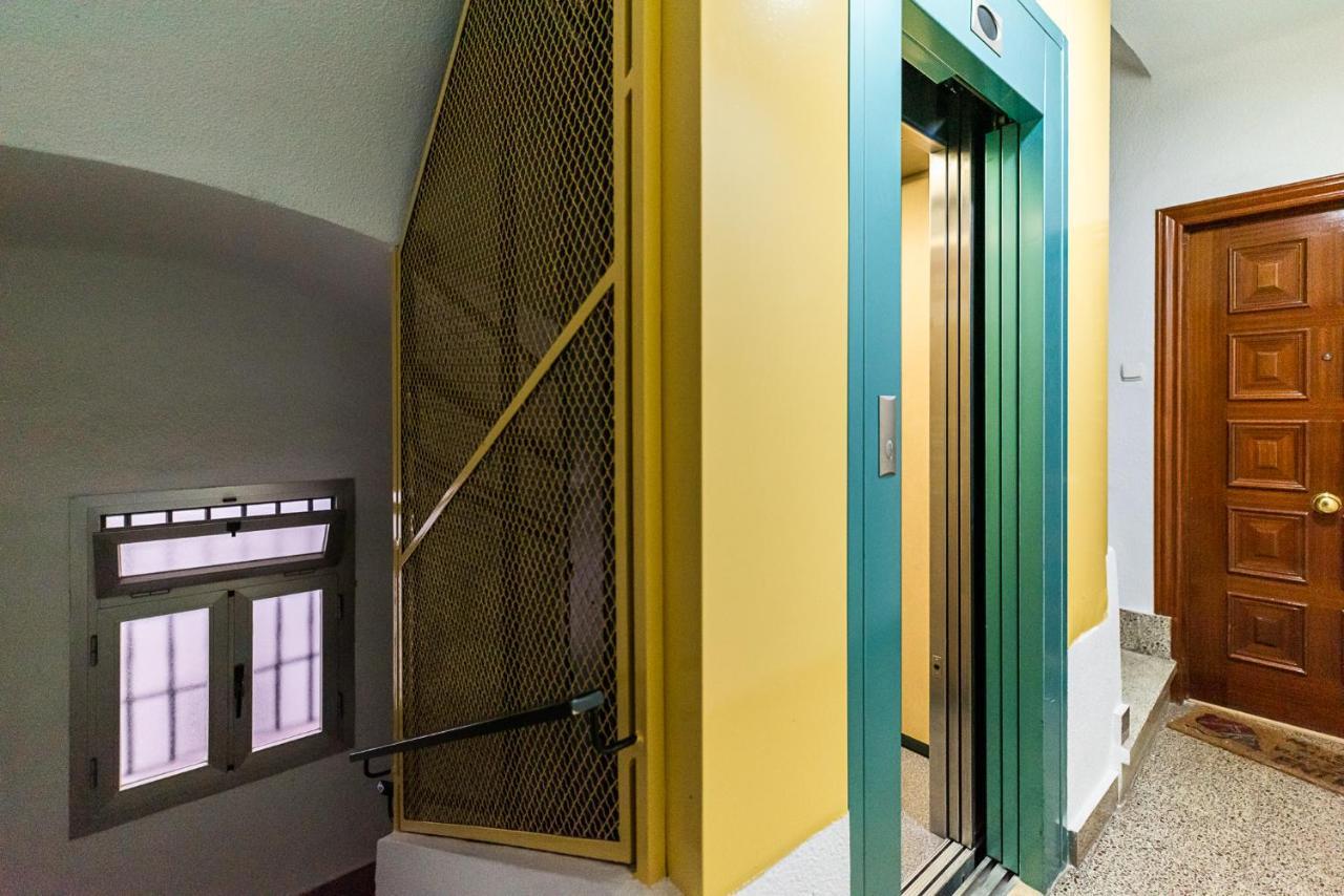 Moderno Apartamento Centro Granada Dış mekan fotoğraf