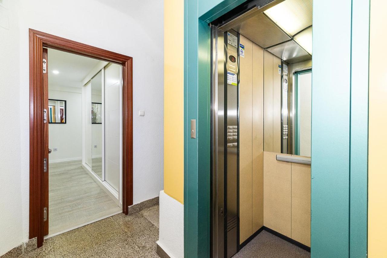 Moderno Apartamento Centro Granada Dış mekan fotoğraf