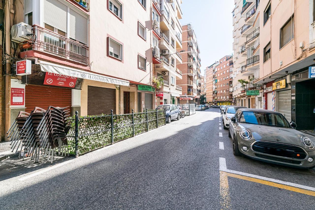 Moderno Apartamento Centro Granada Dış mekan fotoğraf